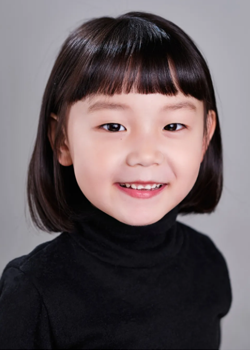 Shin Soo Ah (2016)